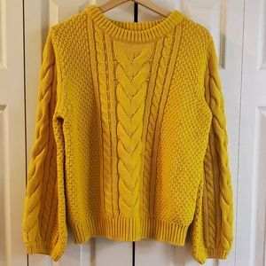 Yellow knit size M